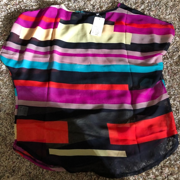 Blouse - Picture 2 of 2